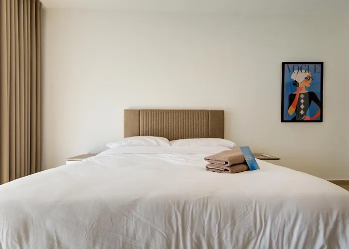 The Valley Collection - A2 * Xagħra