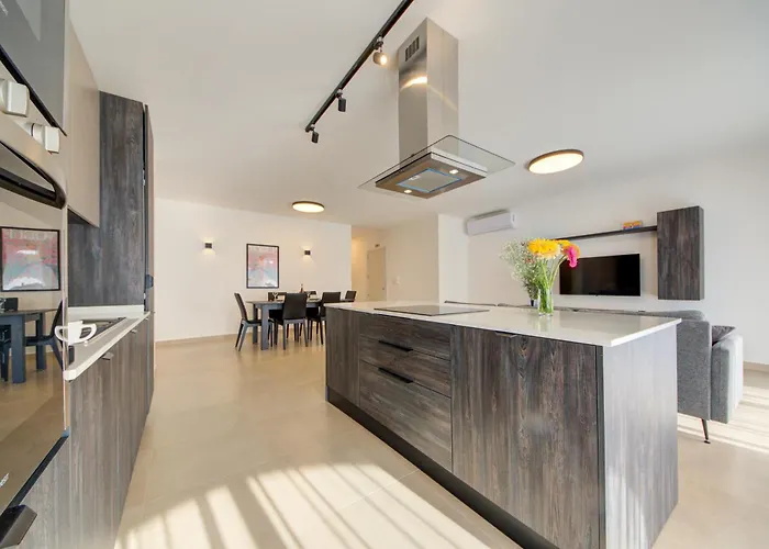 The Valley Collection - A2