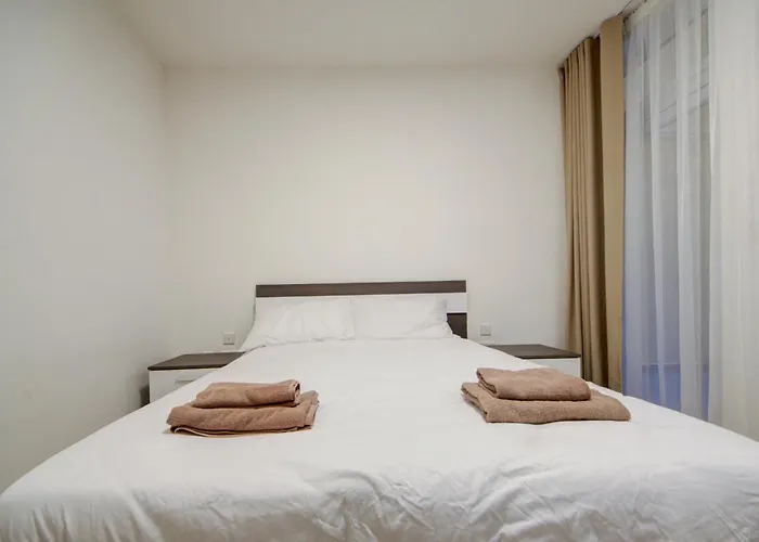 The Valley Collection - A2 * Xagħra